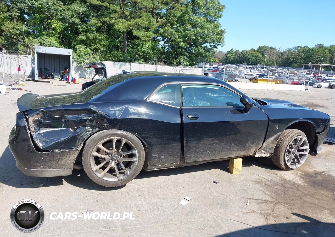 2021 Dodge Challenger R-T Scat Pack VIN:2C3CDZFJ3MH627710 - 13