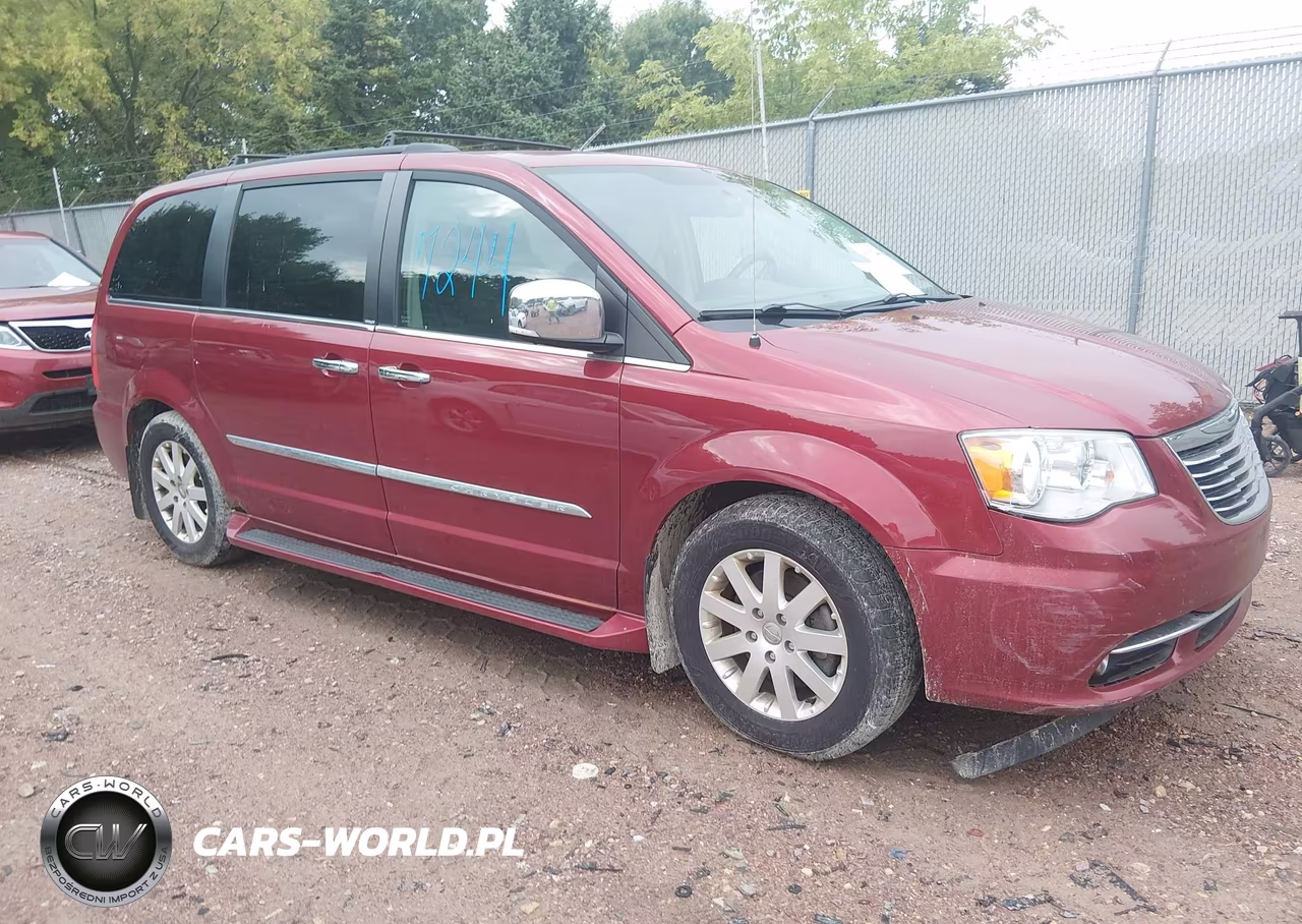 2012 Chrysler Town & Country Touring-L – zdjęcie 1 z 12