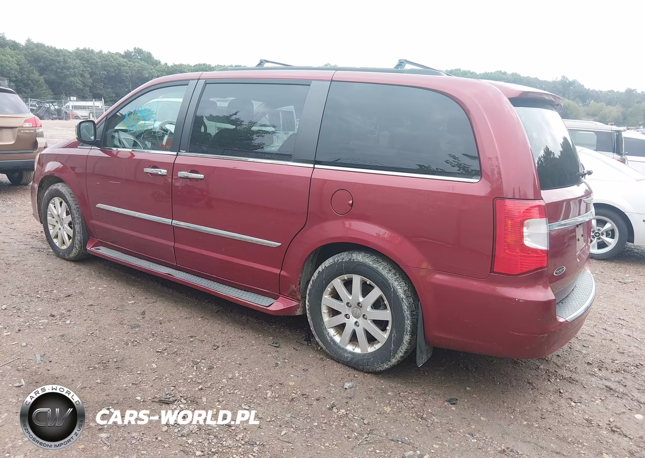 2012 Chrysler Town & Country Touring-L VIN:2C4RC1CG2CR338703 - 3