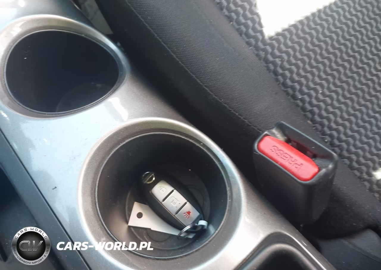 2015 Nissan Juke S VIN:JN8AF5MR5FT505519 - 11