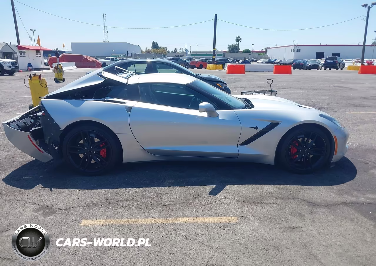 2016 Chevrolet Corvette Stingray VIN:1G1YB2D79G5116738 - 13