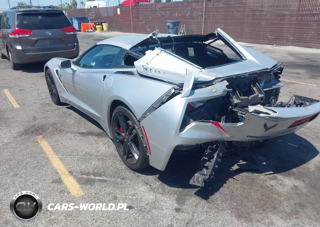 2016 Chevrolet Corvette Stingray VIN:1G1YB2D79G5116738 - 3