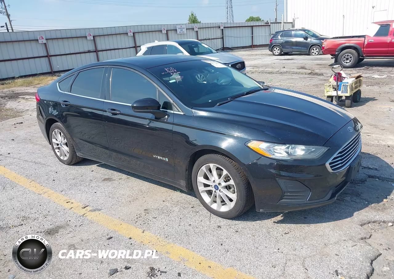 2019 Ford Fusion Hybrid Se – zdjęcie 1 z 16
