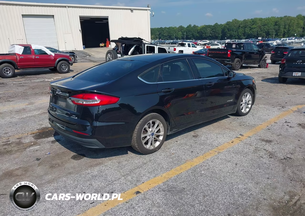2019 Ford Fusion Hybrid Se VIN:3FA6P0LU1KR109208 - 4