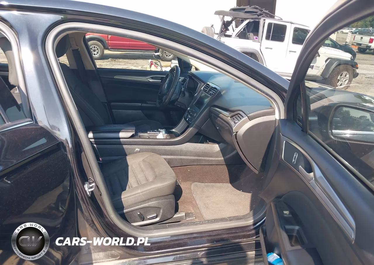 2019 Ford Fusion Hybrid Se VIN:3FA6P0LU1KR109208 - 5