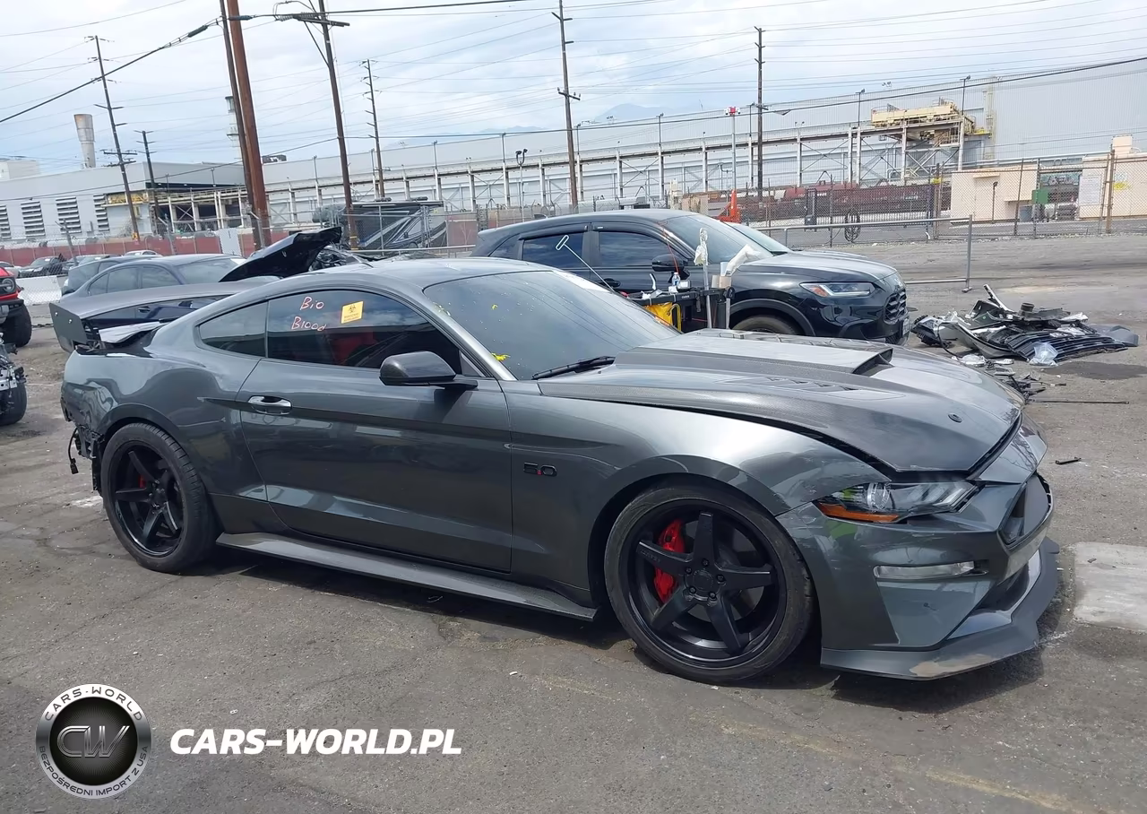 2020 Ford Mustang Gt Premium Fastback VIN:1FA6P8CF2L5141900 - 13