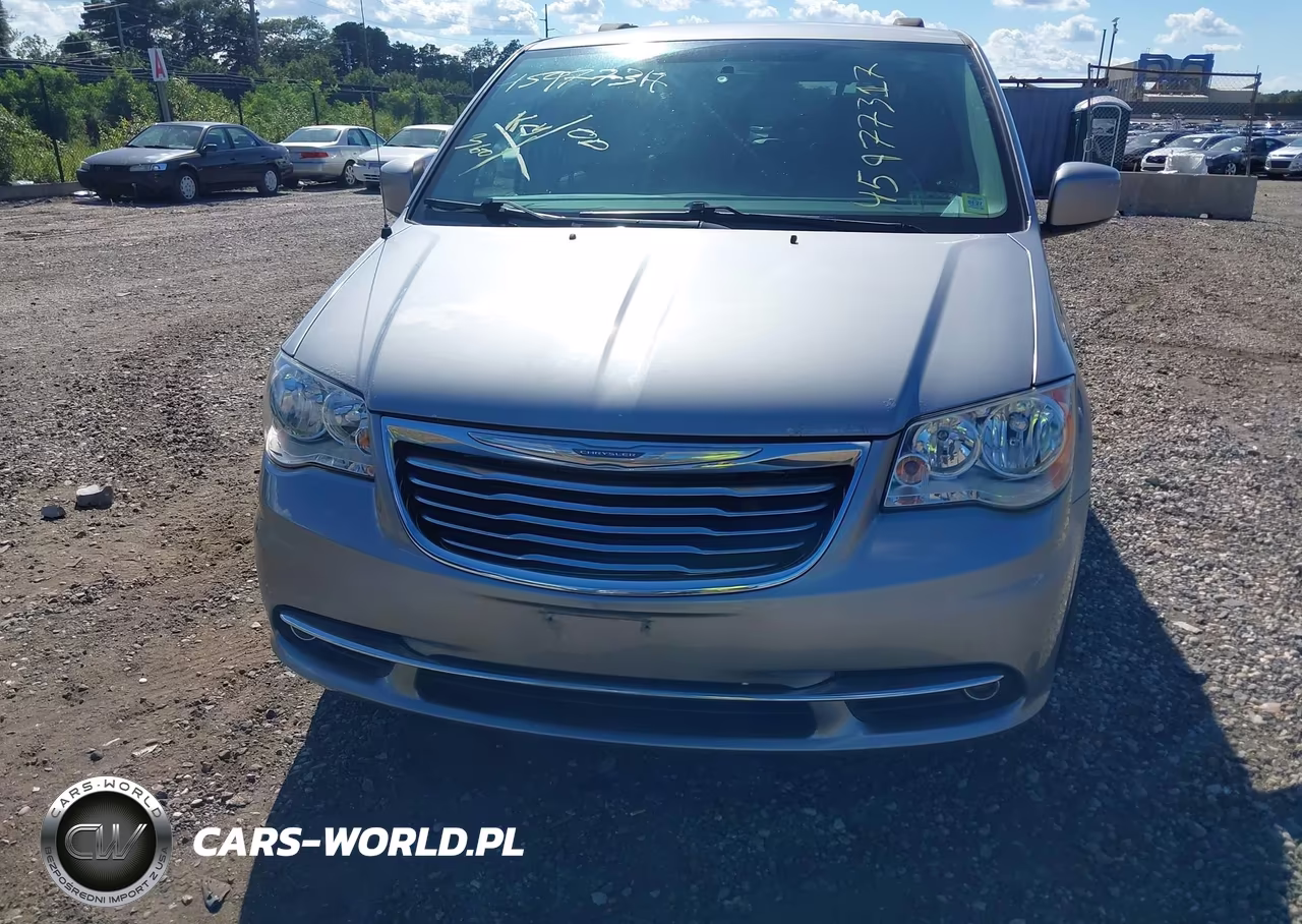 2016 Chrysler Town & Country Touring VIN:2C4RC1BG3GR175129 - 12