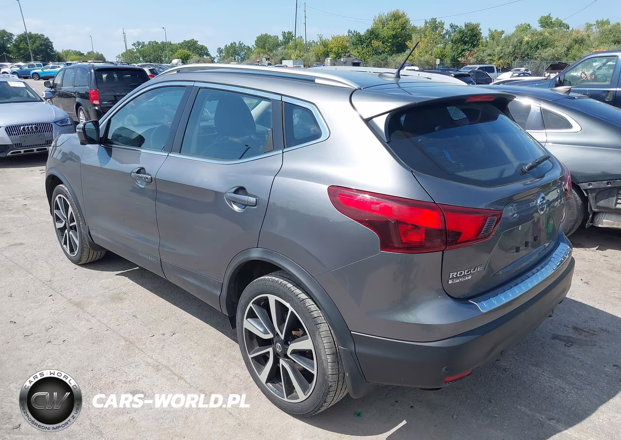 2019 Nissan Rogue Sport Sl VIN:JN1BJ1CR4KW315683 - 3