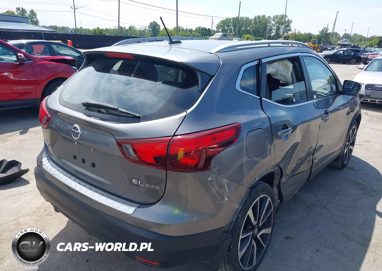2019 Nissan Rogue Sport Sl VIN:JN1BJ1CR4KW315683 - 4