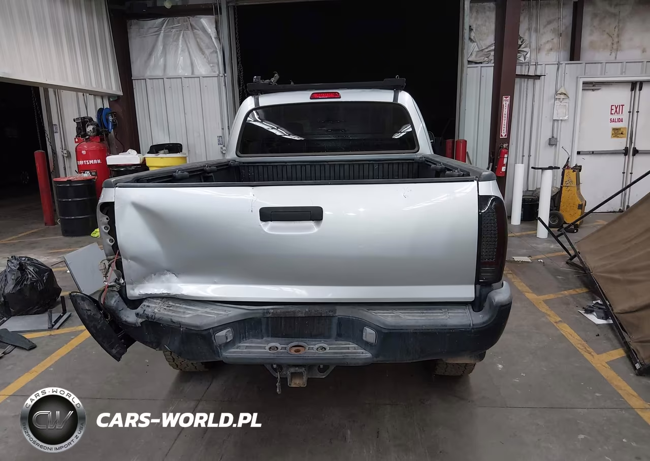 2005 Toyota Tacoma VIN:5TEUX42N65Z127789 - 16