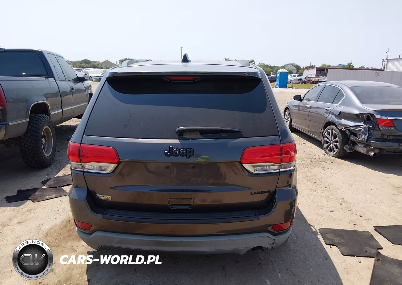 2014 Jeep Grand Cherokee Laredo VIN:1C4RJEAG8EC445590 - 16