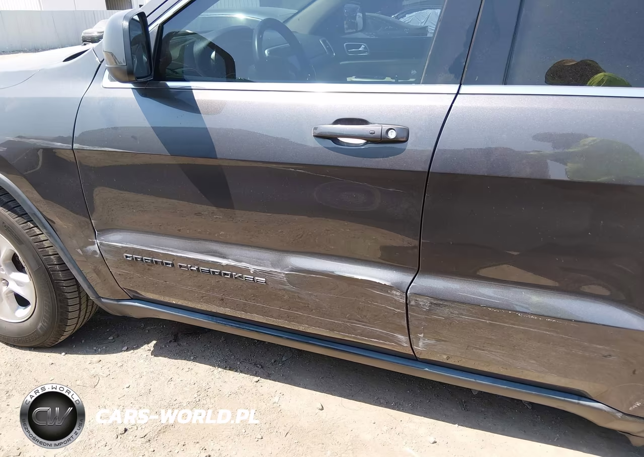 2014 Jeep Grand Cherokee Laredo VIN:1C4RJEAG8EC445590 - 6