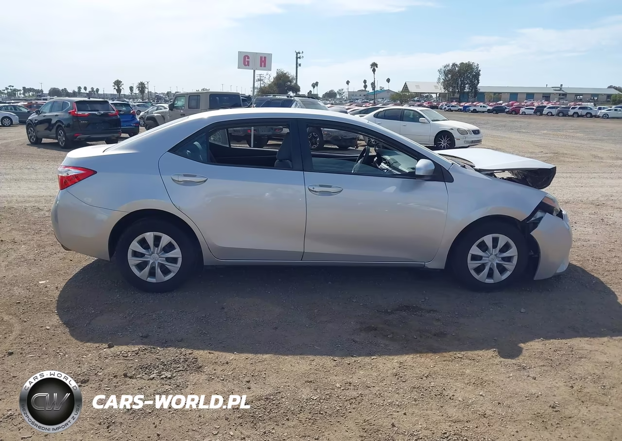 2015 Toyota Corolla L VIN:5YFBURHE9FP307764 - 13