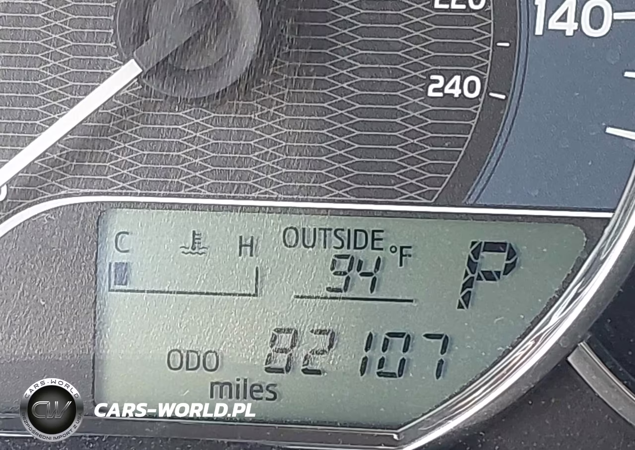 2015 Toyota Corolla L VIN:5YFBURHE9FP307764 - 15