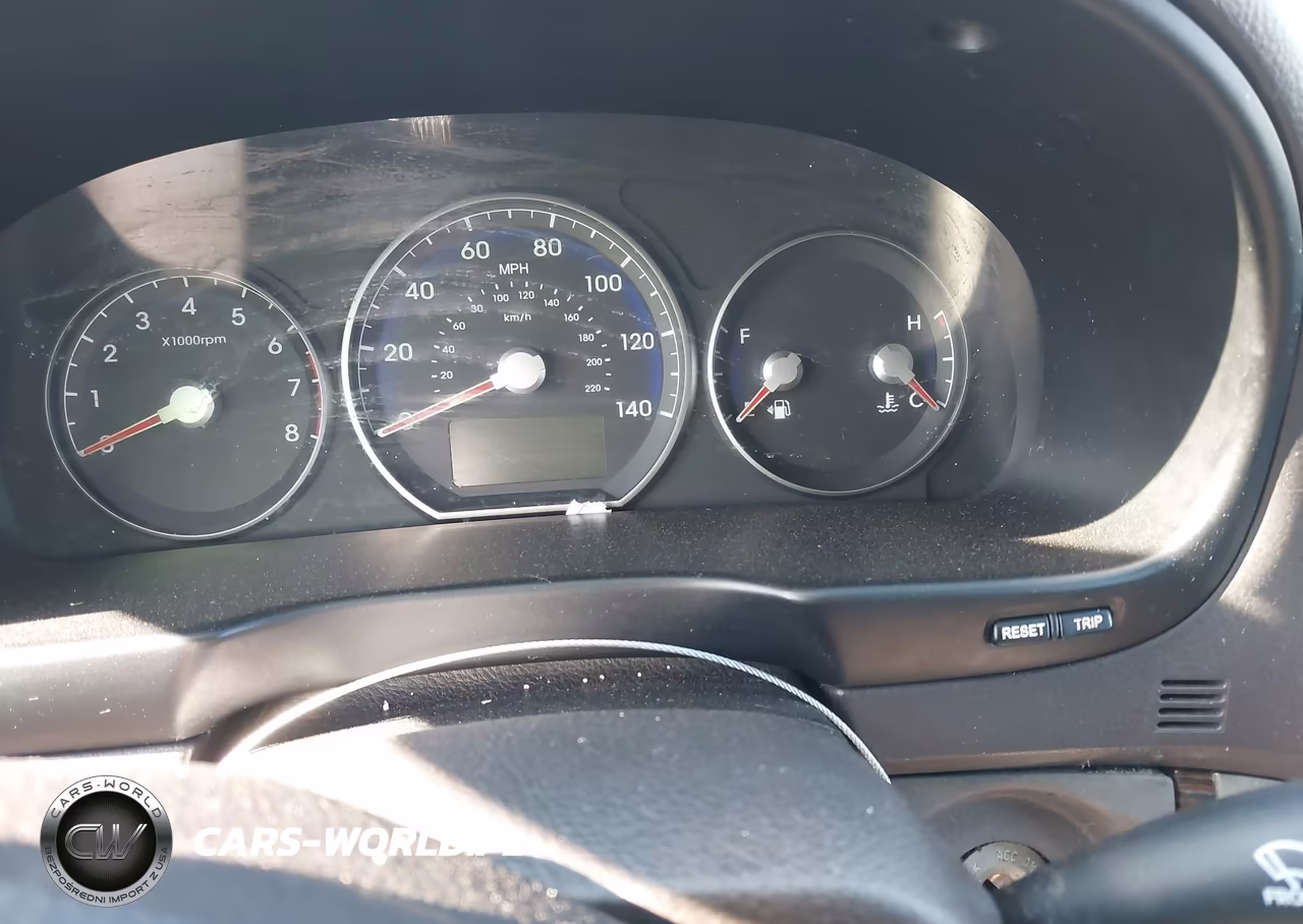 2010 Hyundai Santa Fe Gls VIN:5NMSGDAB8AH377558 - 7