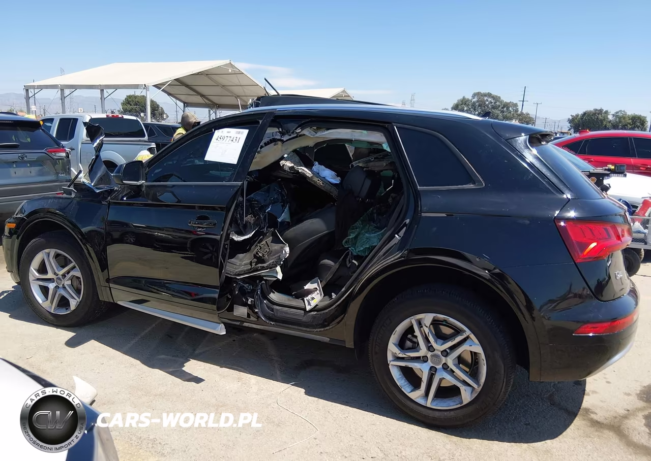 2018 Audi Q5 2.0T Premium-2.0T Tech Premium VIN:WA1ANAFY0J2221638 - 13