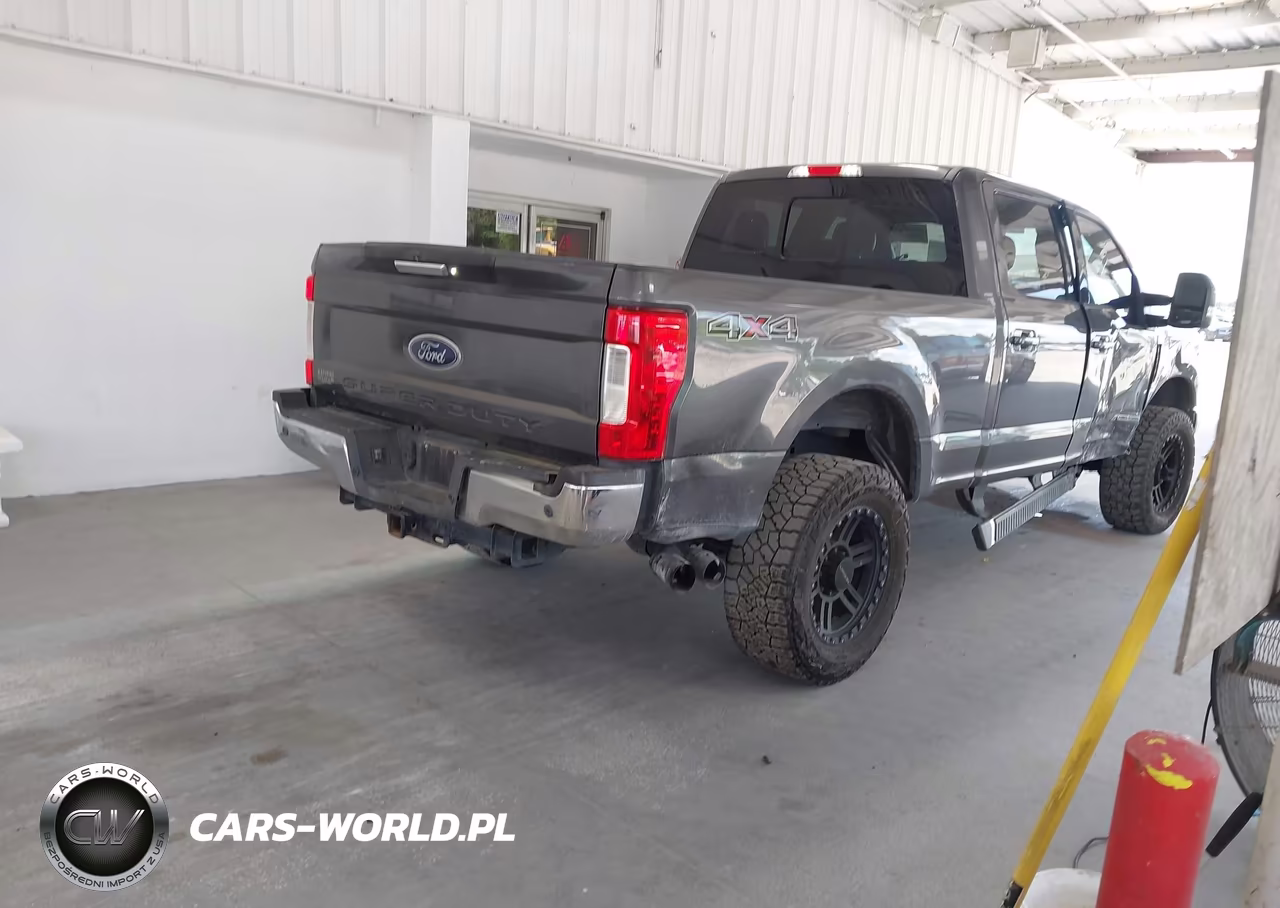 2017 Ford F-250 Lariat VIN:1FT7W2BT3HED18578 - 4
