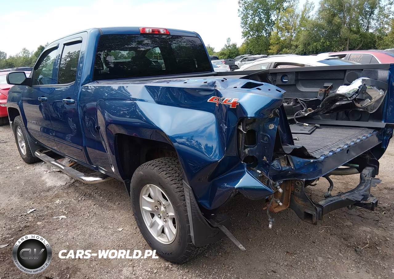 2015 Chevrolet Silverado 1500 1Lt VIN:1GCVKREC3FZ441536 - 3