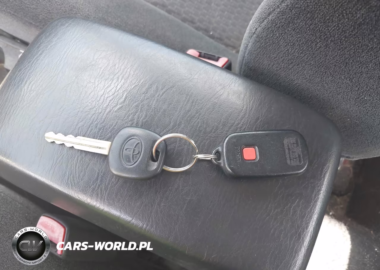 2008 Toyota Corolla S VIN:1NXBR32E88Z007500 - 11