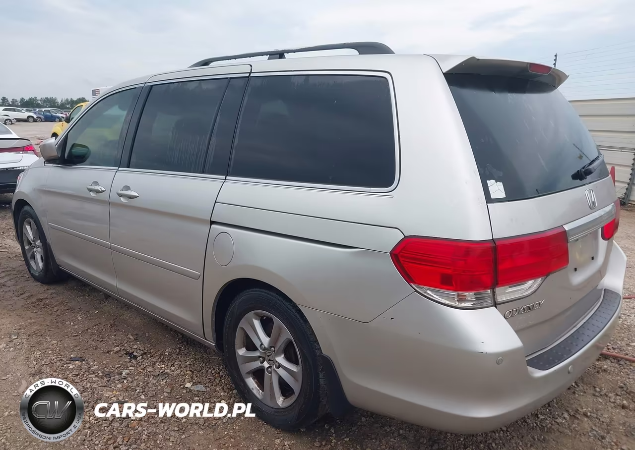 2008 Honda Odyssey Touring VIN:5FNRL38948B016847 - 3