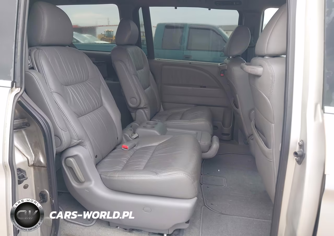 2008 Honda Odyssey Touring VIN:5FNRL38948B016847 - 8