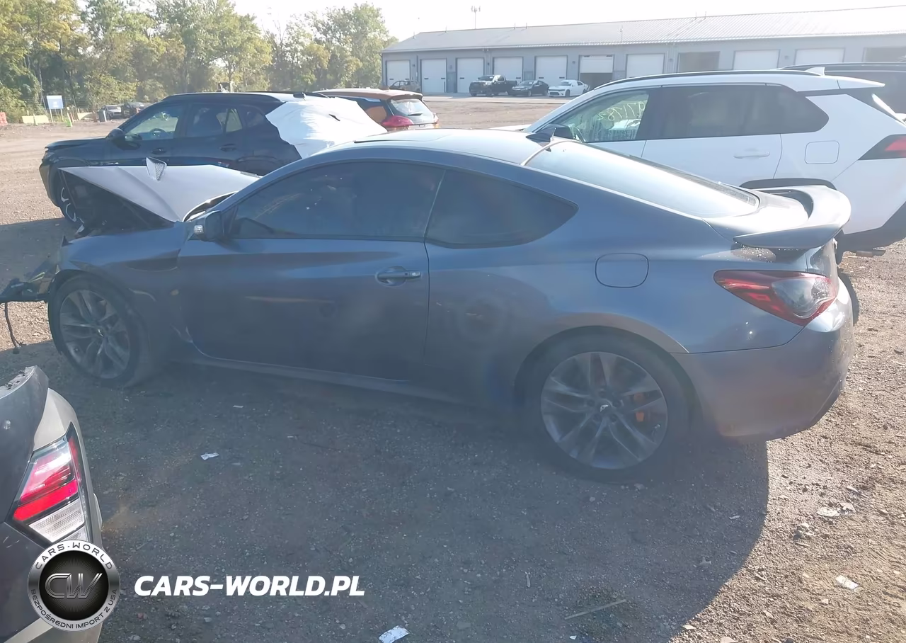2013 Hyundai Genesis 3.8 Track VIN:KMHHU6KJ4DU108793 - 13