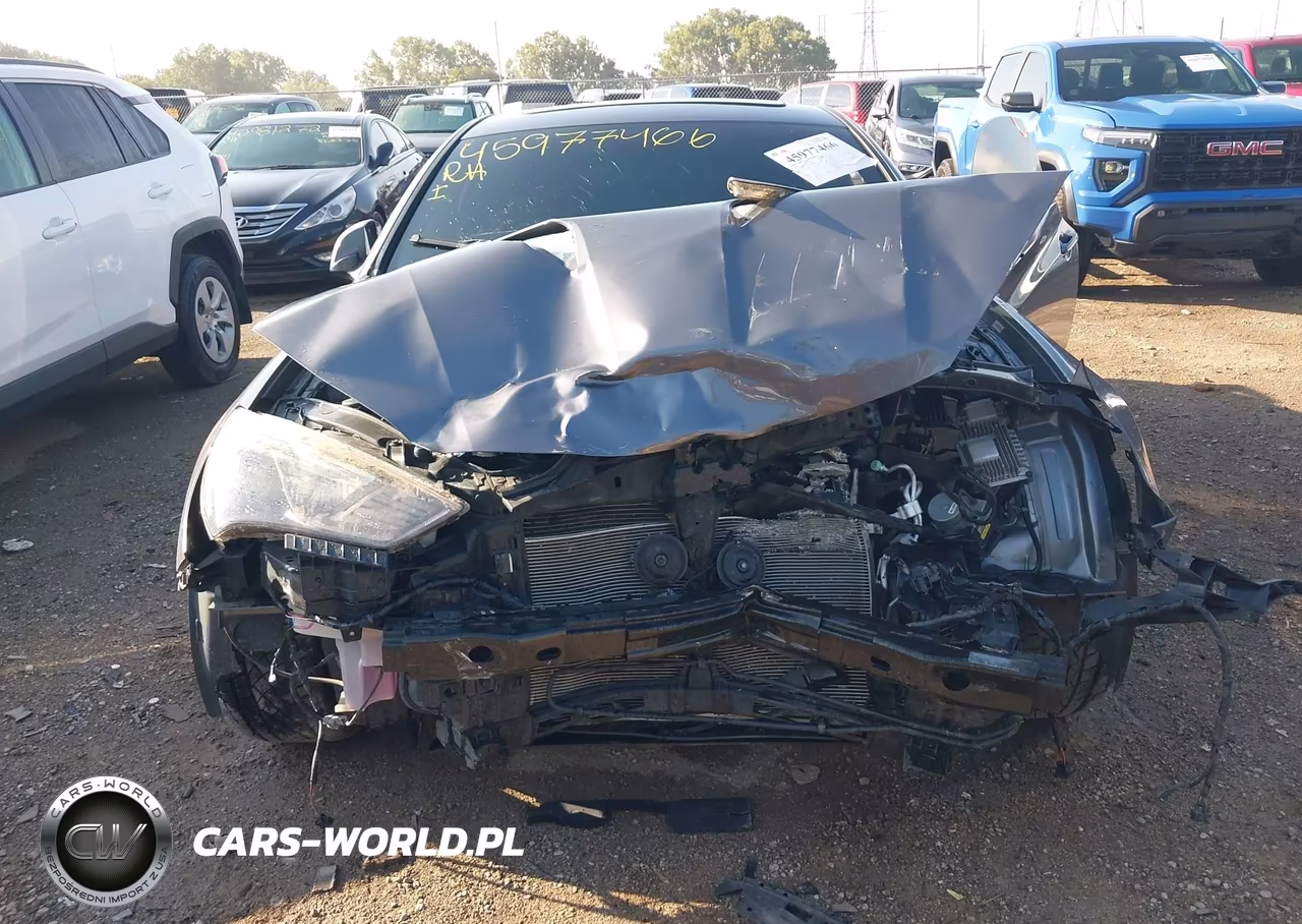 2013 Hyundai Genesis 3.8 Track VIN:KMHHU6KJ4DU108793 - 6