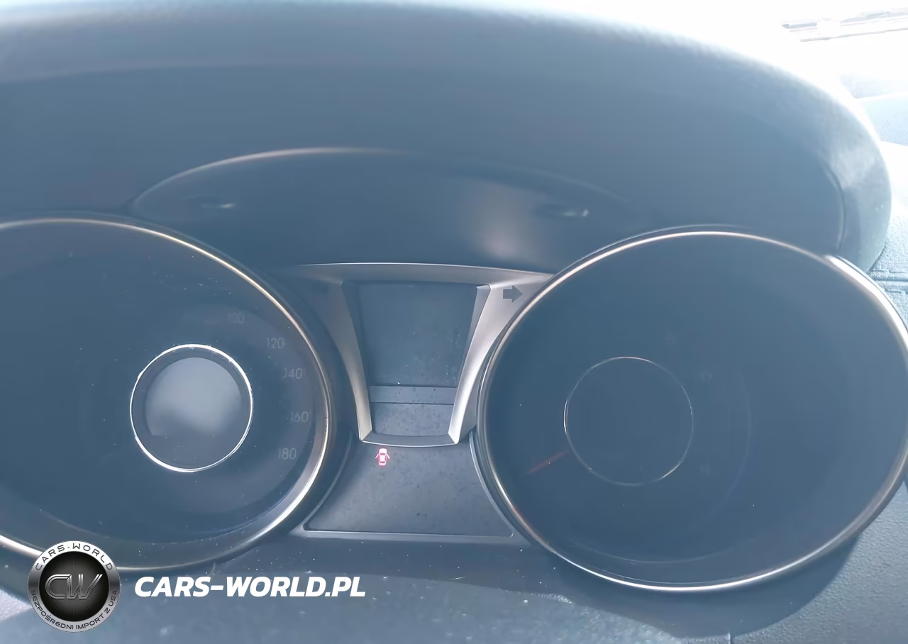 2013 Hyundai Genesis 3.8 Track VIN:KMHHU6KJ4DU108793 - 7