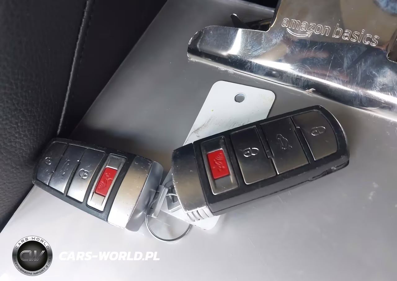 2013 Volkswagen Cc 2.0T Lux VIN:WVWRN7AN1DE502777 - 11