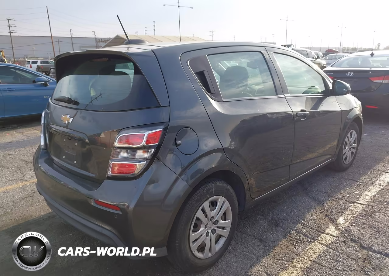 2020 Chevrolet Sonic Fwd 1Fl 5-Door VIN:1G1JG6SB8L4127912 - 4