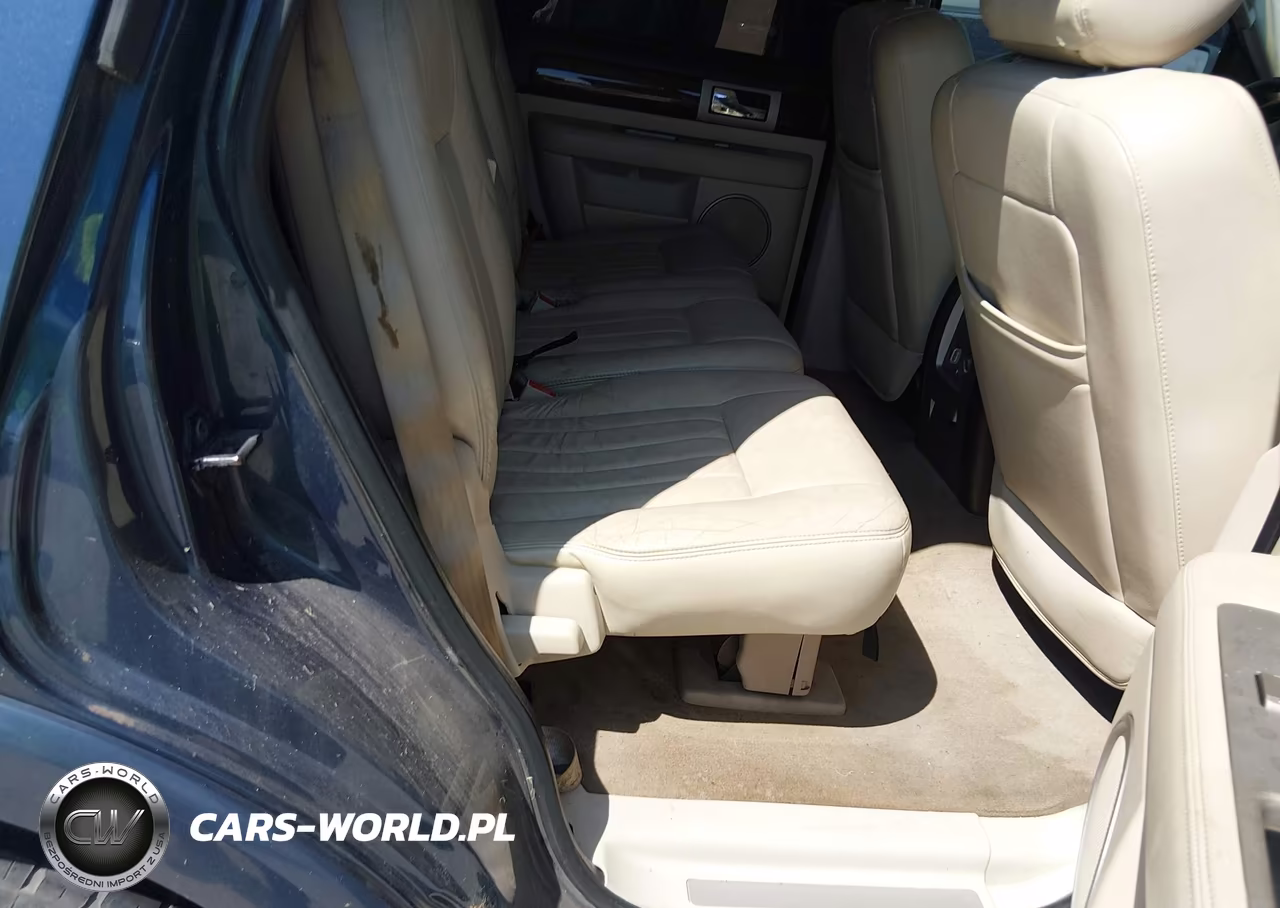2003 Lincoln Navigator VIN:5LMFU27R63LJ06401 - 8