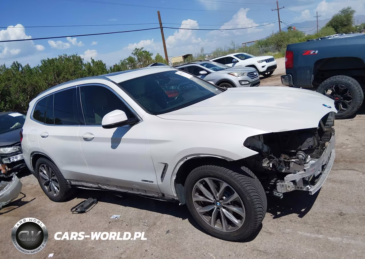 2018 BMW X3 xDrive30I VIN:5UXTR9C56JLC74612 - 14