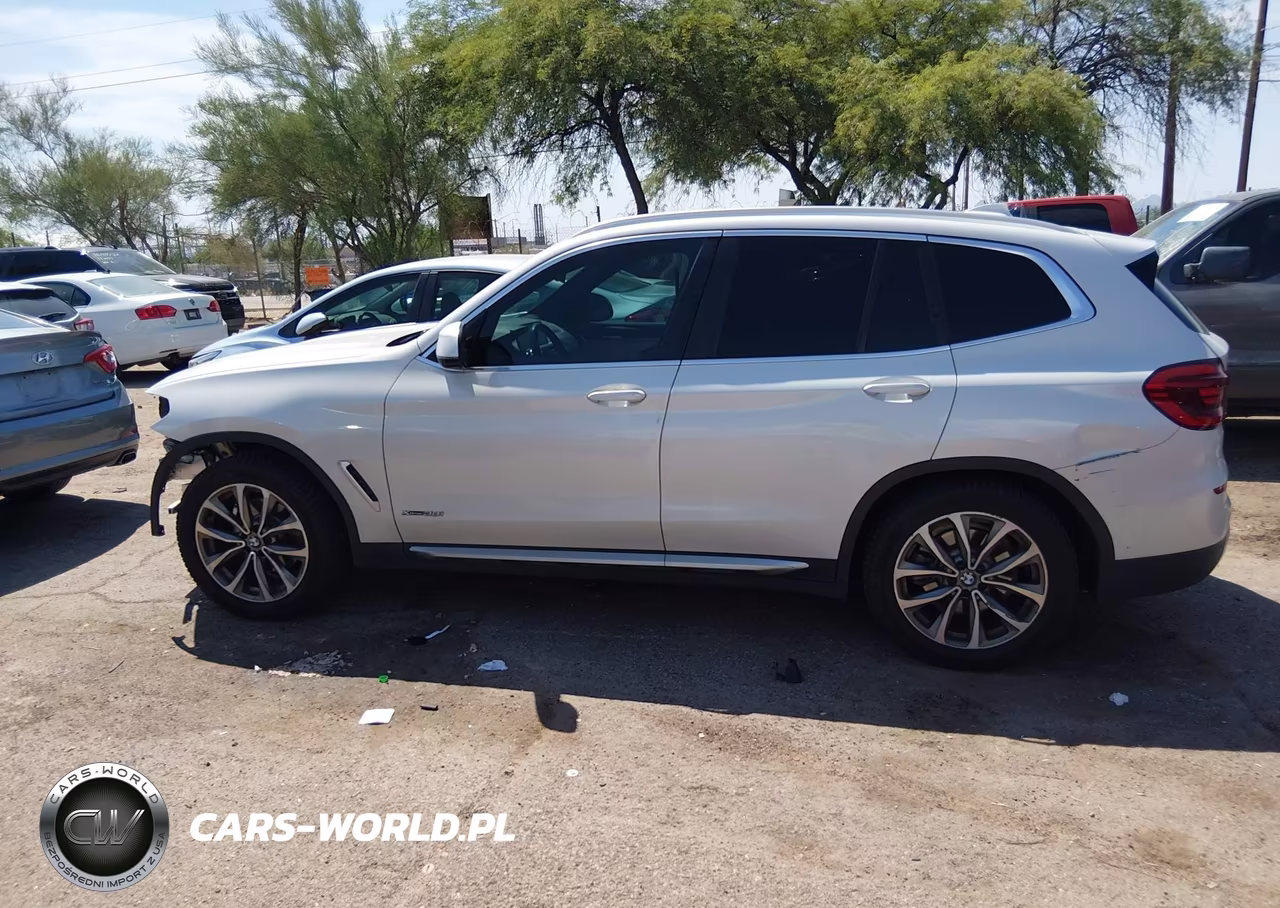 2018 BMW X3 xDrive30I VIN:5UXTR9C56JLC74612 - 15