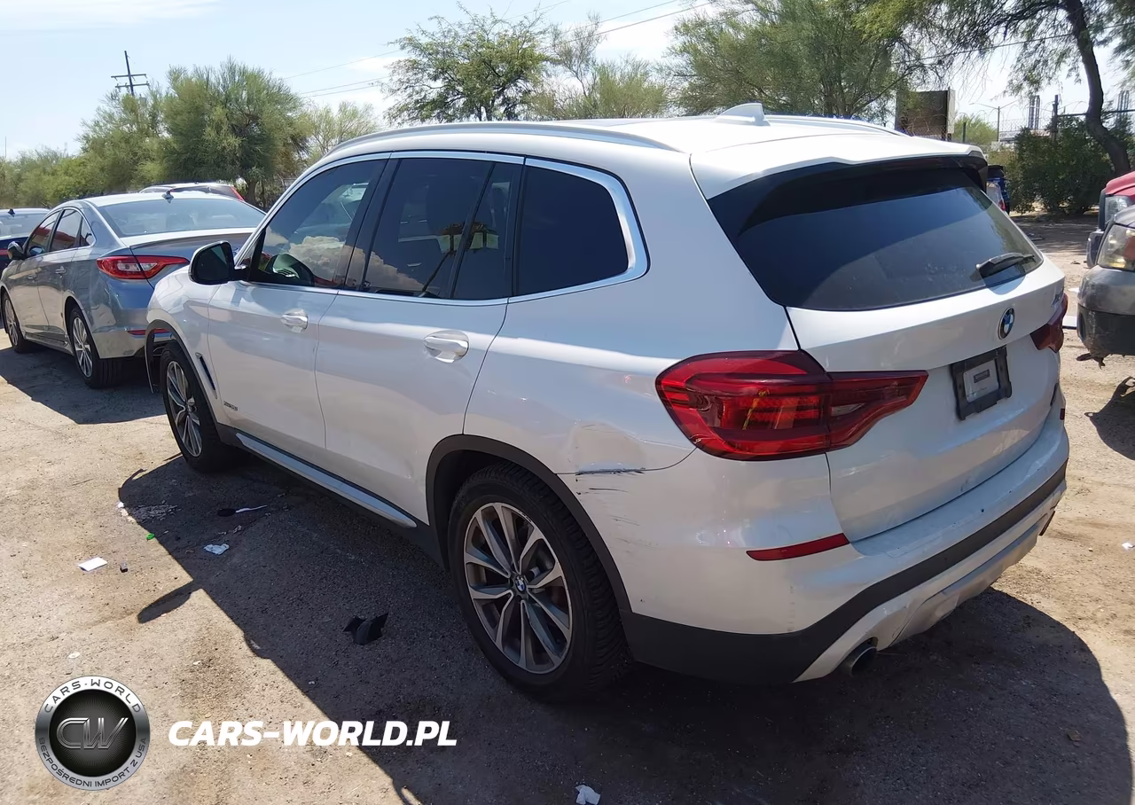2018 BMW X3 xDrive30I VIN:5UXTR9C56JLC74612 - 3