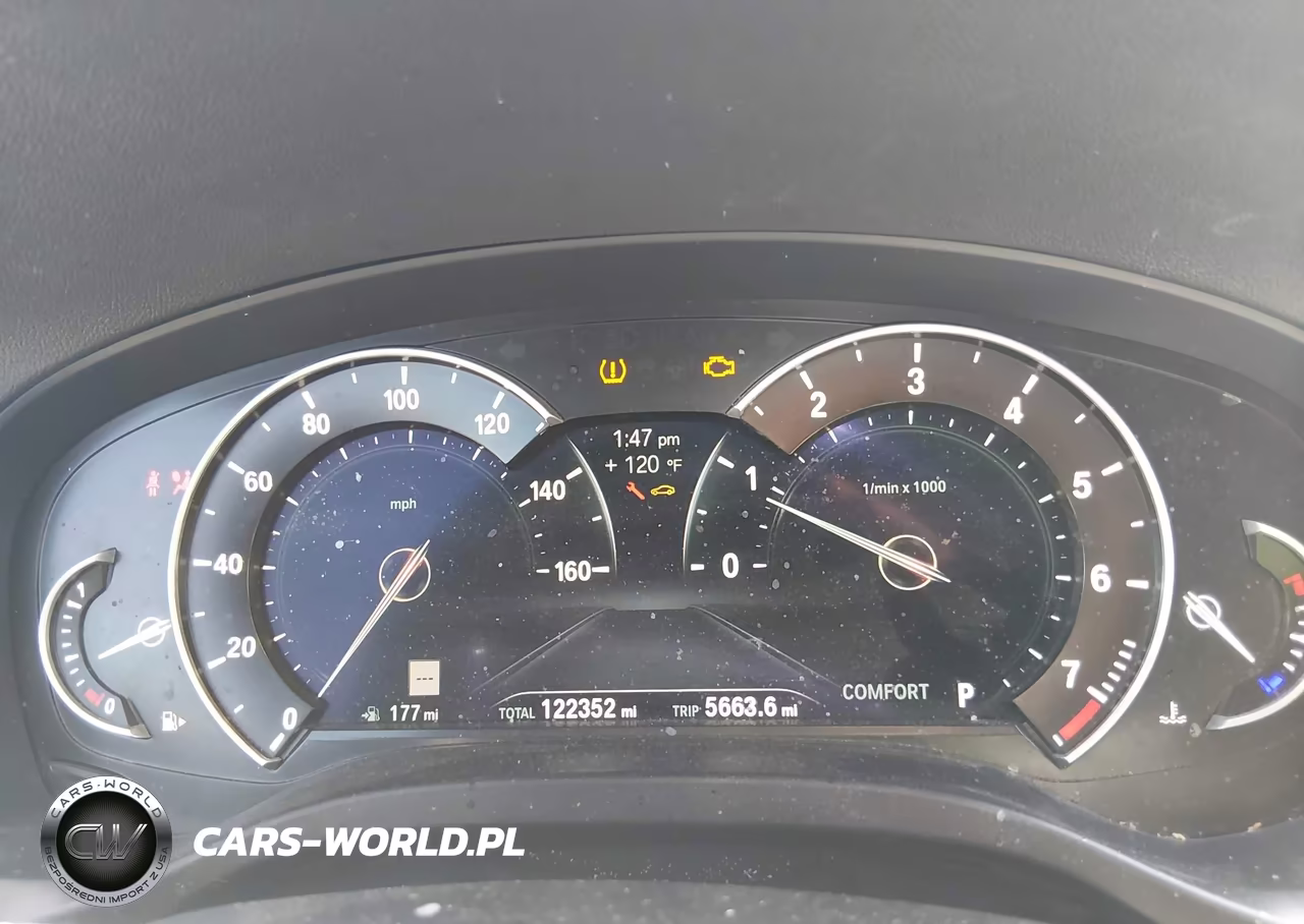 2018 BMW X3 xDrive30I VIN:5UXTR9C56JLC74612 - 7