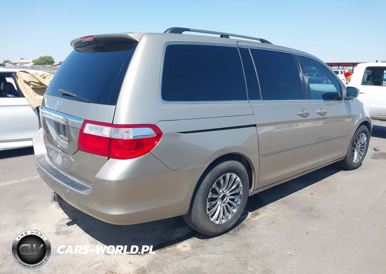 2006 Honda Odyssey Touring VIN:5FNRL38846B081797 - 4