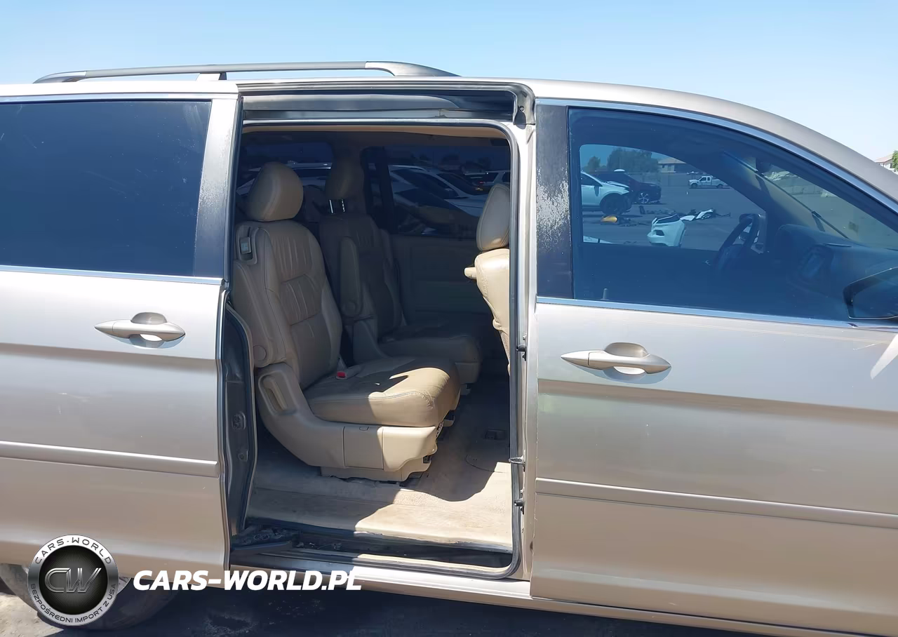 2006 Honda Odyssey Touring VIN:5FNRL38846B081797 - 8