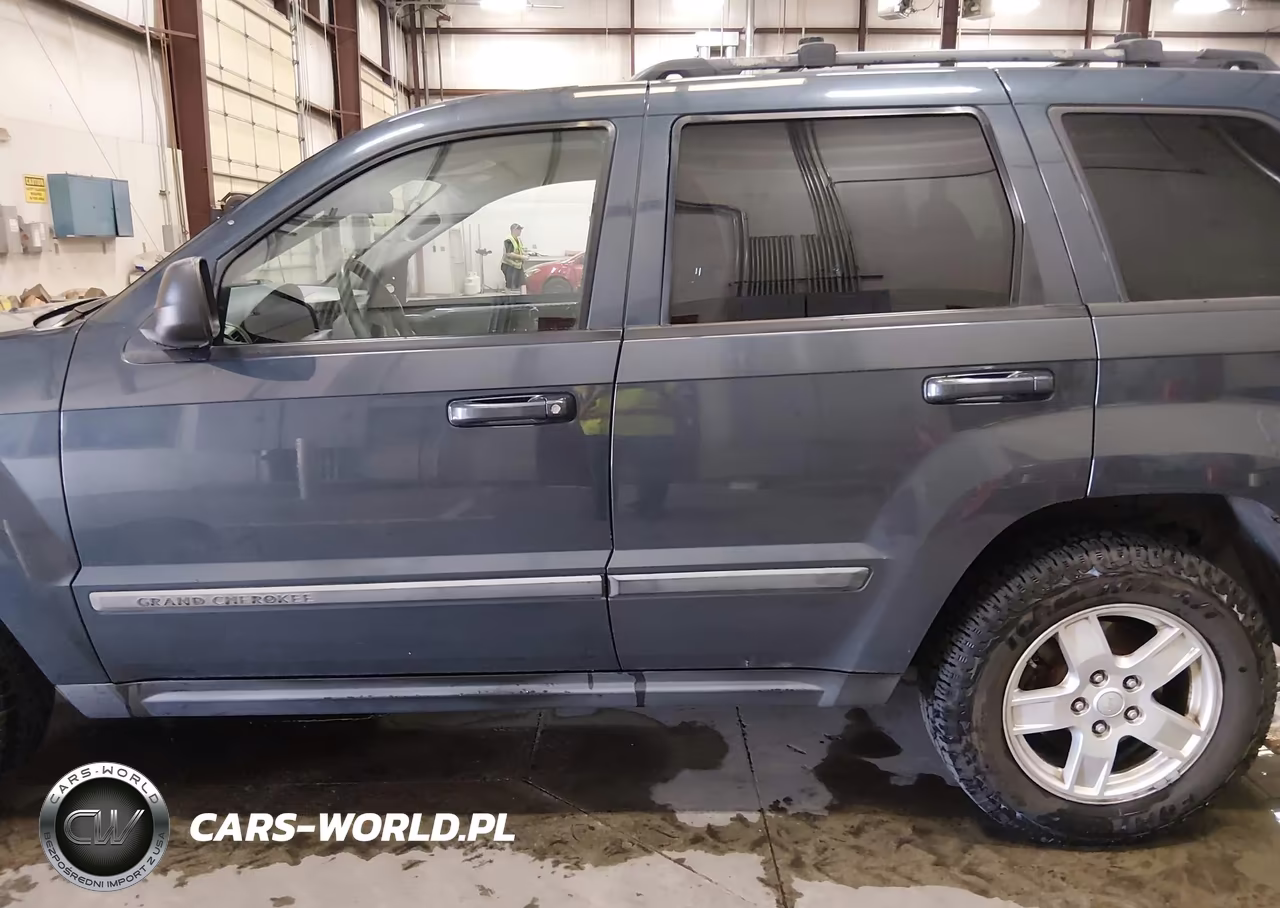 2007 Jeep Grand Cherokee Laredo VIN:1J8GR48KX7C544234 - 15