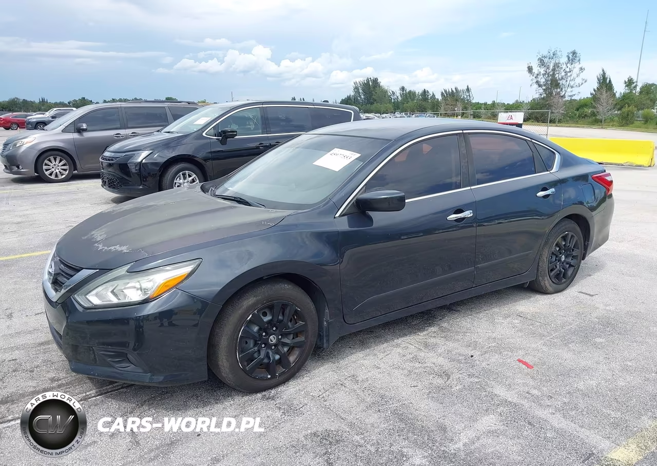 2018 Nissan Altima 2.5 S VIN:1N4AL3AP9JC224785 - 2