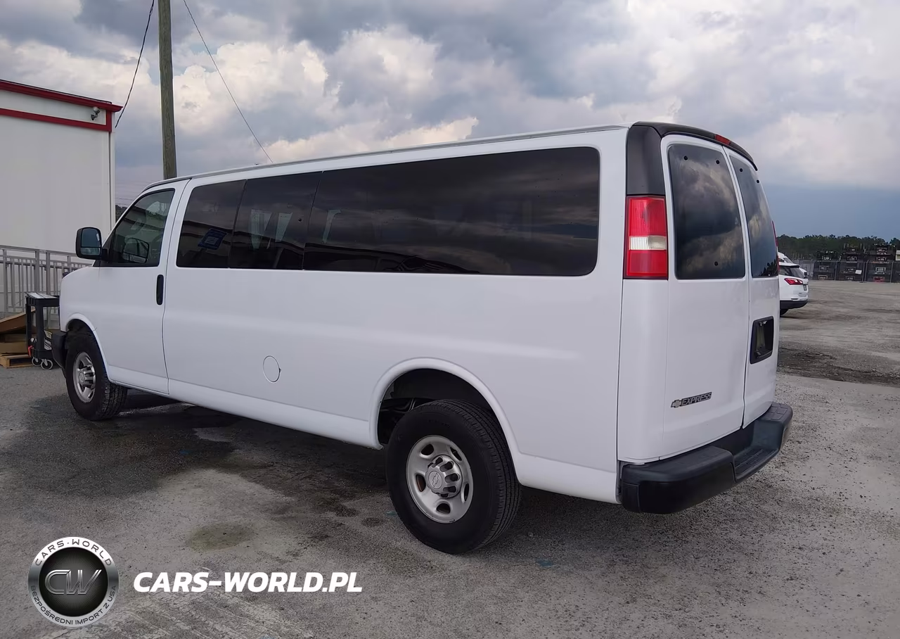 2019 Chevrolet Express 3500 Ls VIN:1GAZGNFG6K1321700 - 3