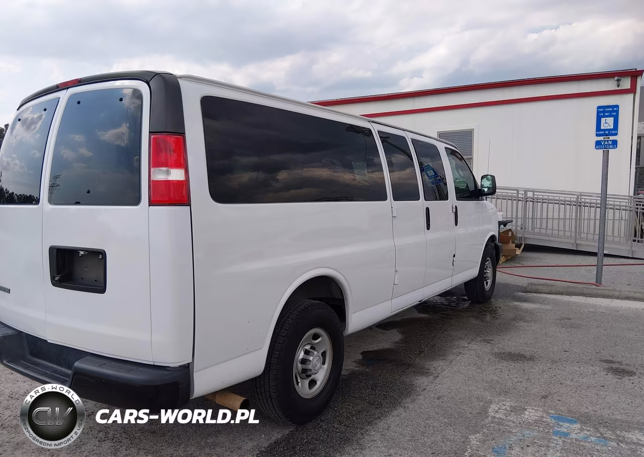 2019 Chevrolet Express 3500 Ls VIN:1GAZGNFG6K1321700 - 4