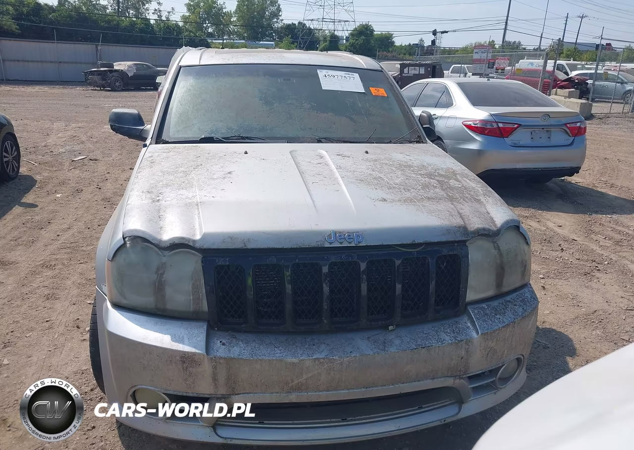 2007 Jeep Grand Cherokee Srt8 VIN:1J8HR78377C568005 - 11