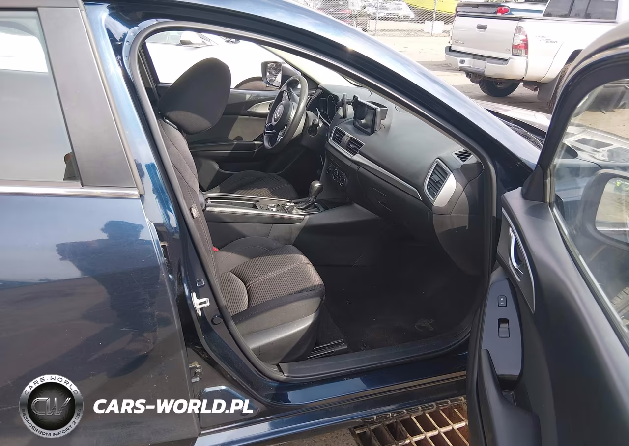 2017 Mazda Mazda3 Sport VIN:3MZBN1U7XHM106727 - 5