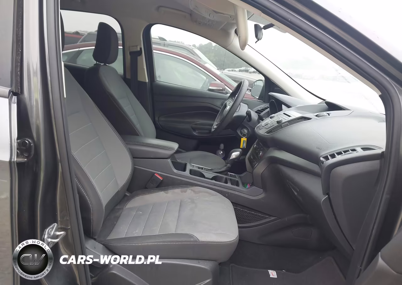 2018 Ford Escape S VIN:1FMCU0F7XJUA06707 - 5
