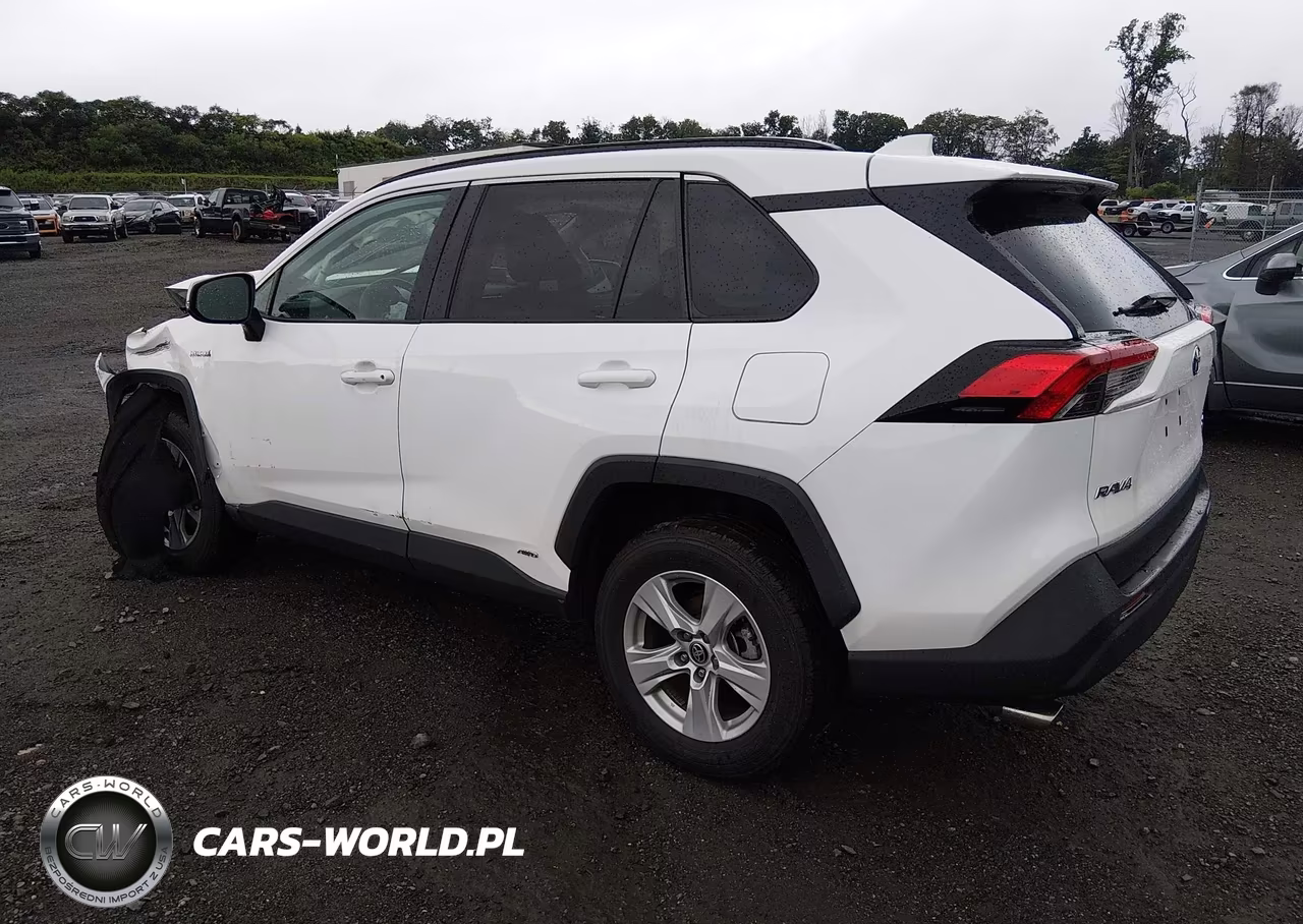 2021 Toyota Rav4 Hybrid Xle VIN:4T3RWRFV1MU032017 - 3