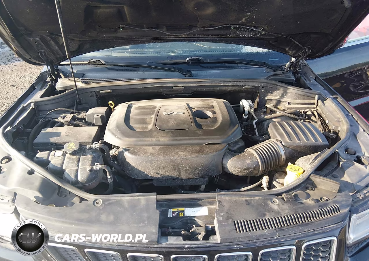 2016 Jeep Grand Cherokee Overland VIN:1C4RJFCG3GC496470 - 10