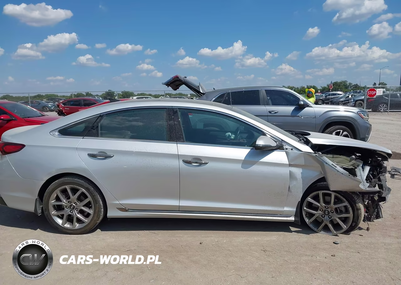2018 Hyundai Sonata Limited 2.0T+ VIN:5NPE34ABXJH702447 - 13