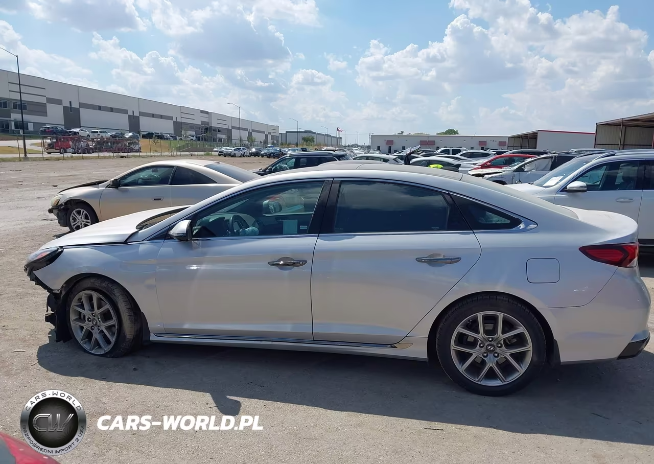 2018 Hyundai Sonata Limited 2.0T+ VIN:5NPE34ABXJH702447 - 14
