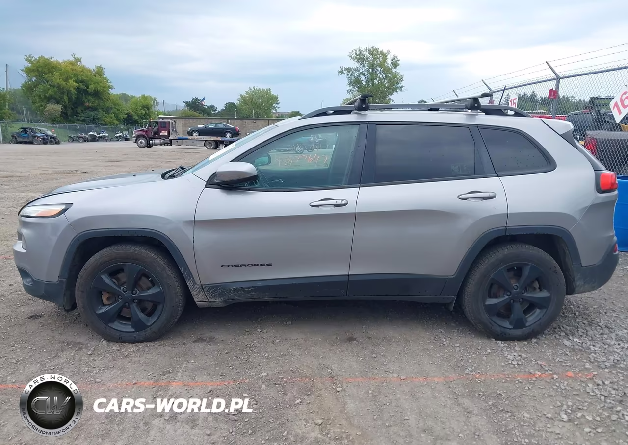 2016 Jeep Cherokee Altitude VIN:1C4PJMCS4GW103803 - 14