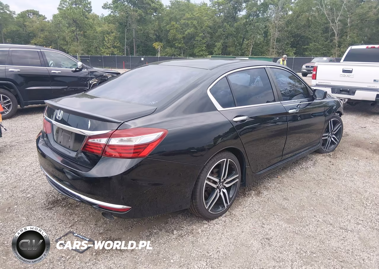 2016 Honda Accord Sport VIN:1HGCR2F54GA137191 - 4